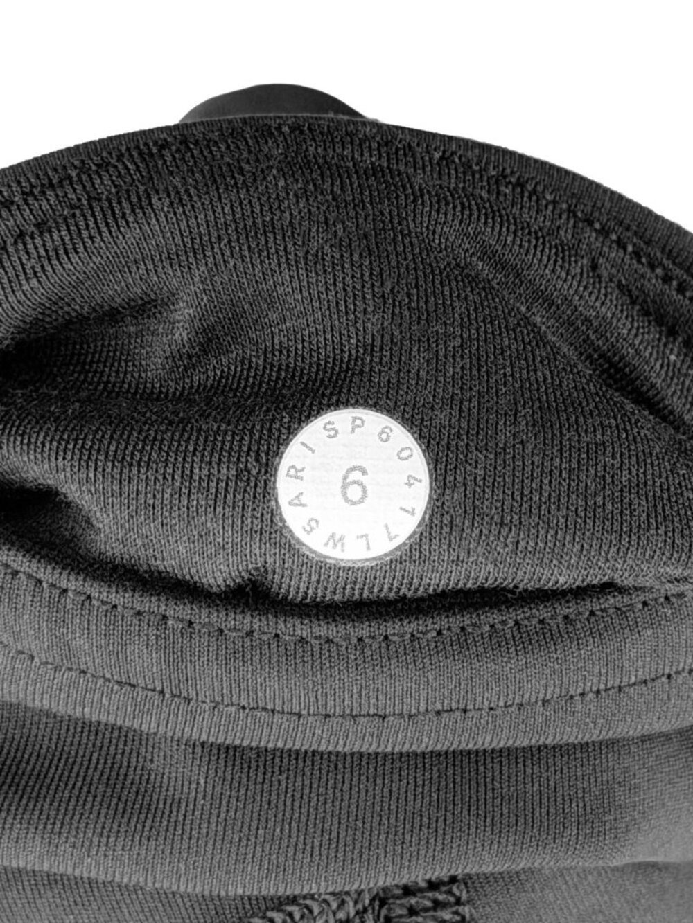 Lululemon Tied To It 7/8 Tight Leggings 6 Black Mesh W5ARIS - Picture 10 of 13